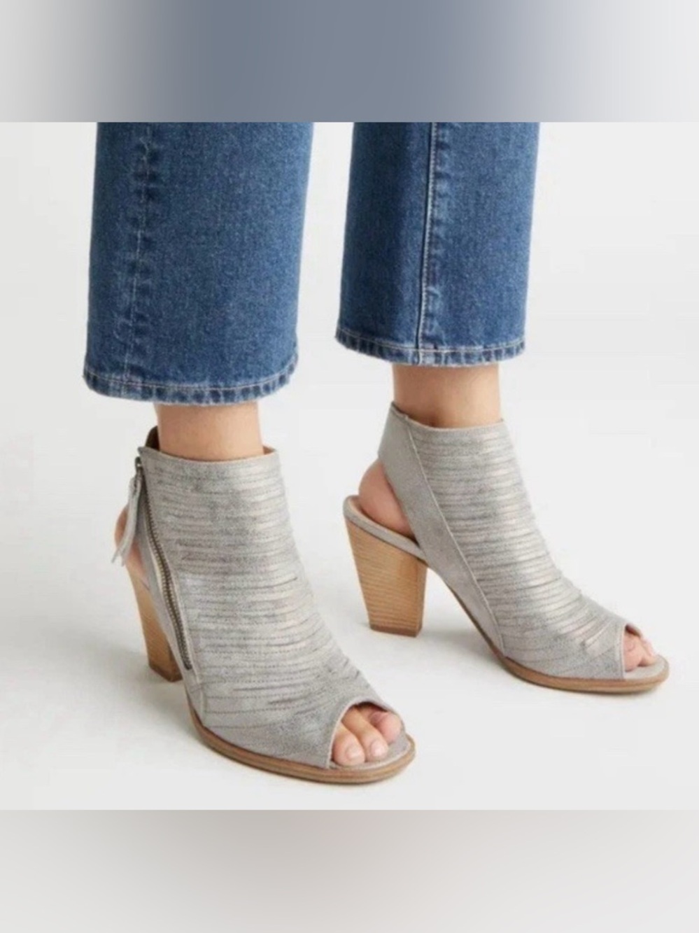 Paul Green Cayanne Peep Toe Metallic Peep Toe Sandals in Smoke, EU 5 = US 7.5
